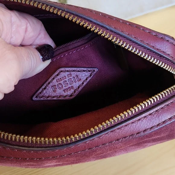Fossil Aria Cabernet Small Crossbody Shoulder Bag - Picture 10 of 17